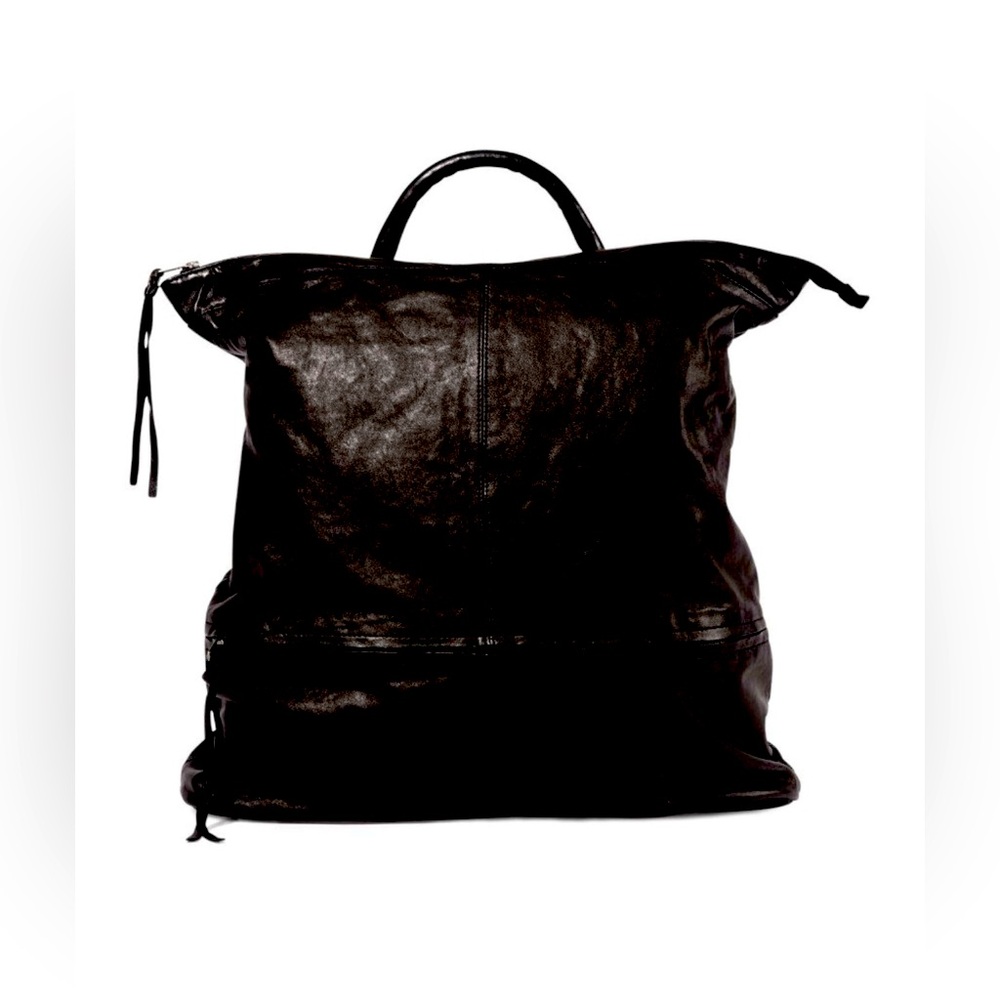 NWT Gorgeous soft 💯% genuine leather elegant backpack by TAGS; black, large